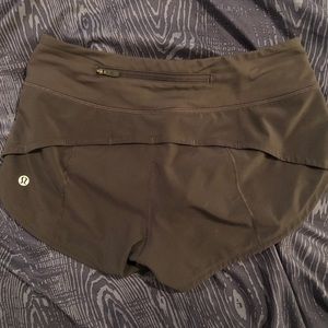 Melanite Lululemon Speed Up Shorts 2.5 length